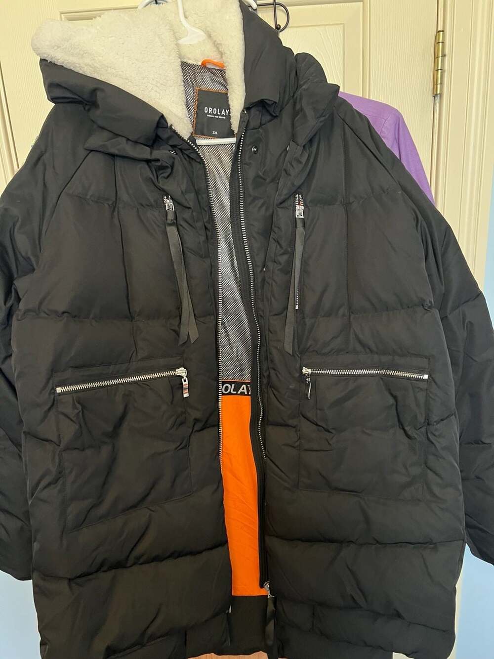 Orolay Women's Thickened Down Puffer Jacket with Sherpa-Lined Hood, Size 2XL